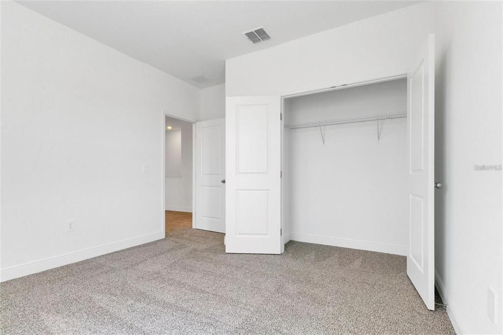 For Rent: $3,350 (4 beds, 2 baths, 2601 Square Feet)