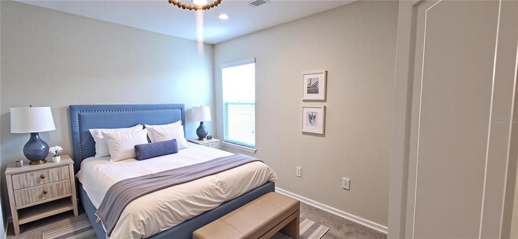 For Sale: $372,500 (5 beds, 3 baths, 3165 Square Feet)