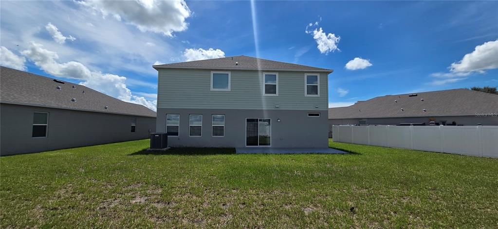 For Sale: $372,500 (5 beds, 3 baths, 3165 Square Feet)