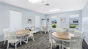 В аренду: $1,900 (2 спален, 2 ванн, 1008 Квадратных фут)