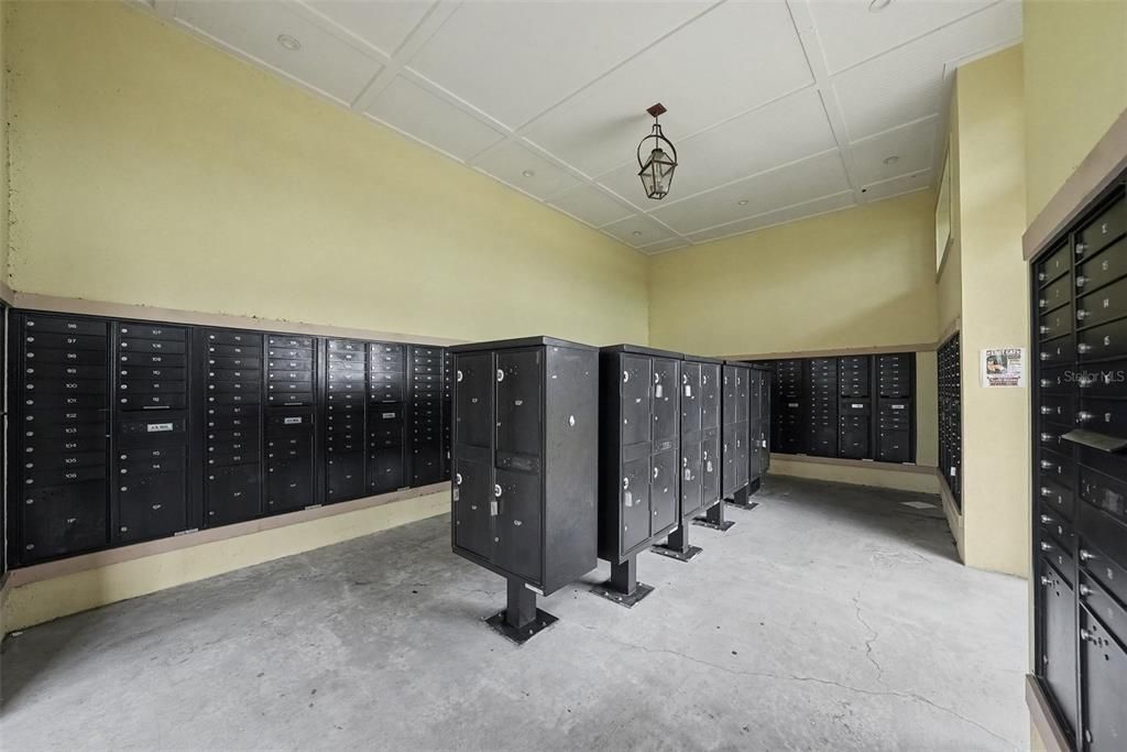 For Sale: $465,000 (3 beds, 2 baths, 1873 Square Feet)