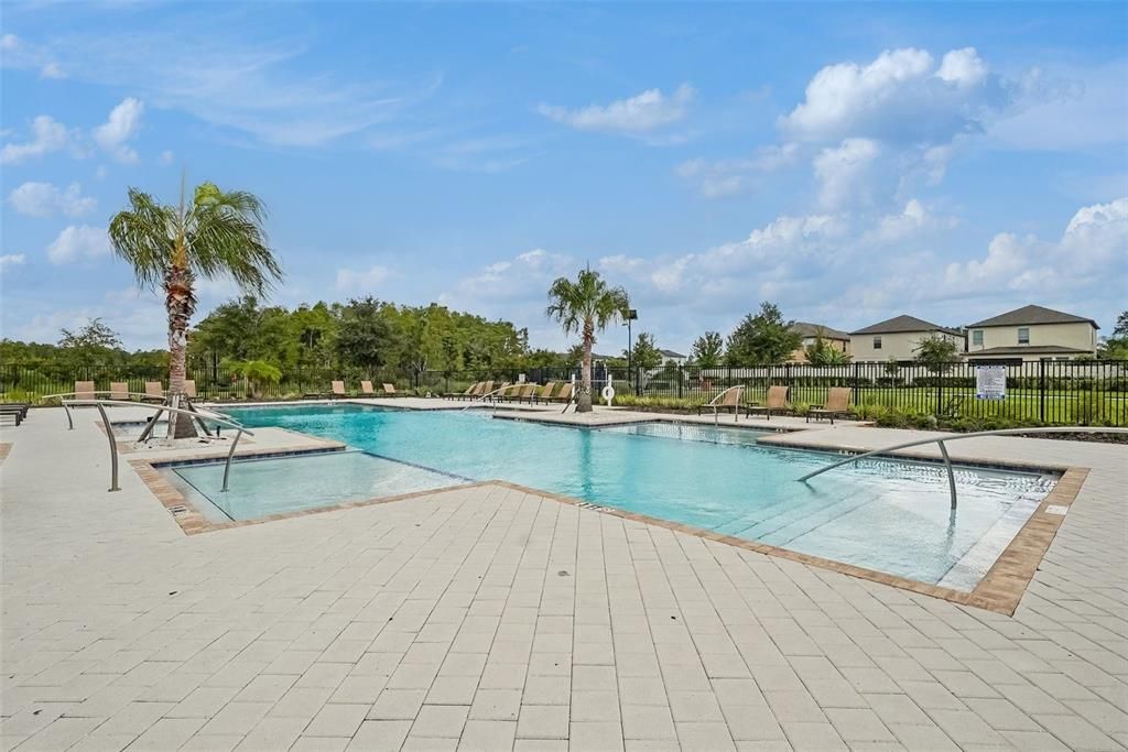 For Sale: $465,000 (3 beds, 2 baths, 1873 Square Feet)