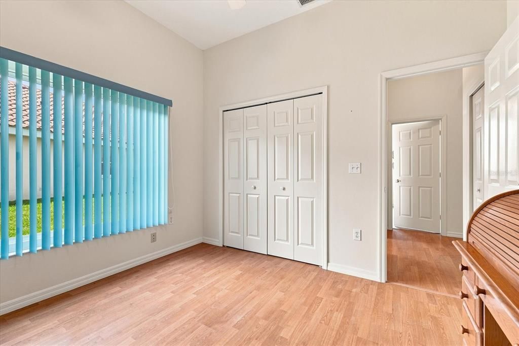 For Sale: $480,000 (3 beds, 2 baths, 1584 Square Feet)
