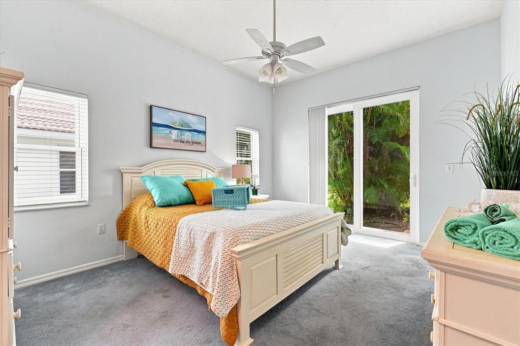 For Sale: $480,000 (3 beds, 2 baths, 1584 Square Feet)