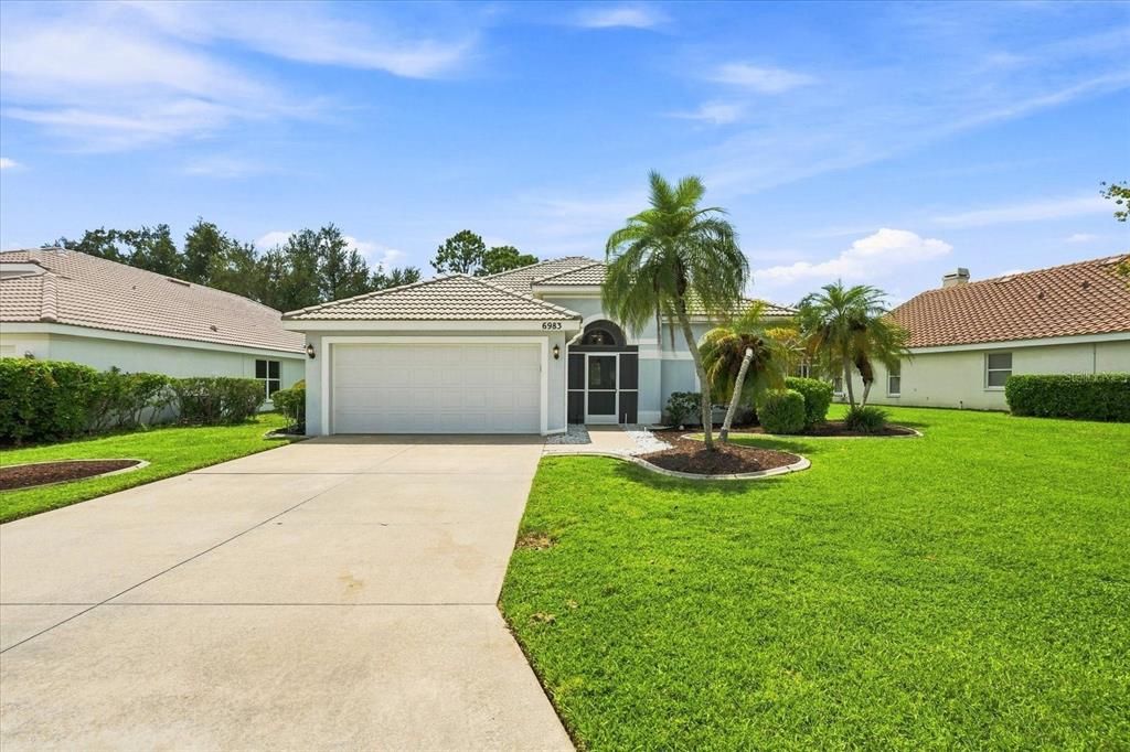For Sale: $480,000 (3 beds, 2 baths, 1584 Square Feet)