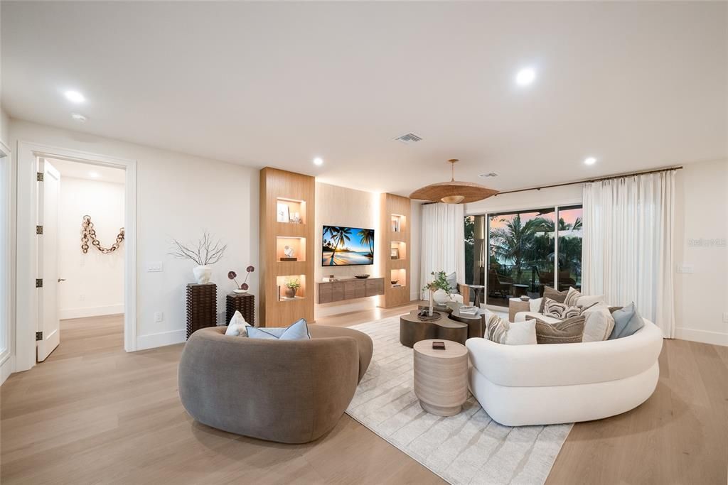 For Sale: $6,995,000 (6 beds, 6 baths, 4088 Square Feet)