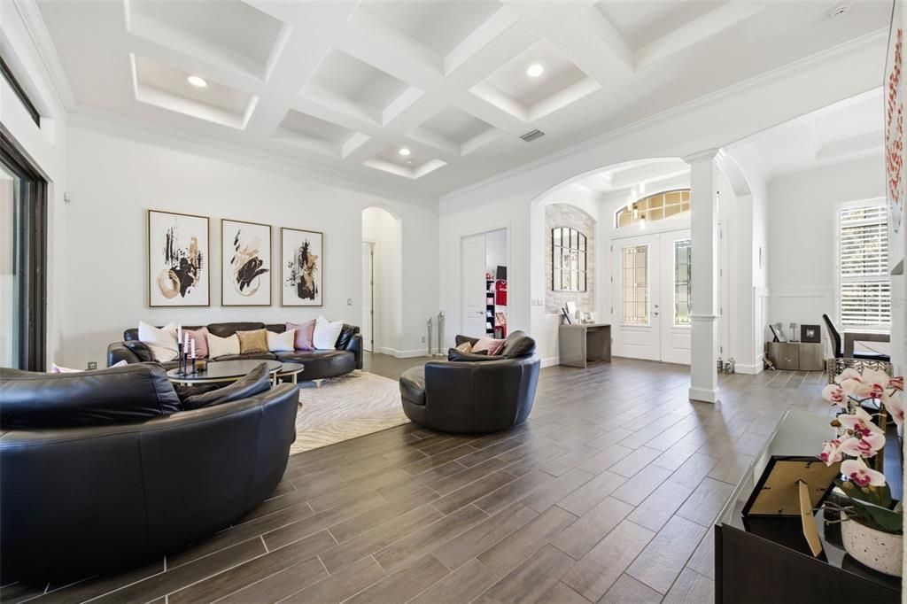 En Venta: $1,450,000 (5 camas, 3 baños, 3572 Pies cuadrados)