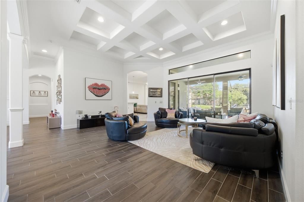 En Venta: $1,450,000 (5 camas, 3 baños, 3572 Pies cuadrados)