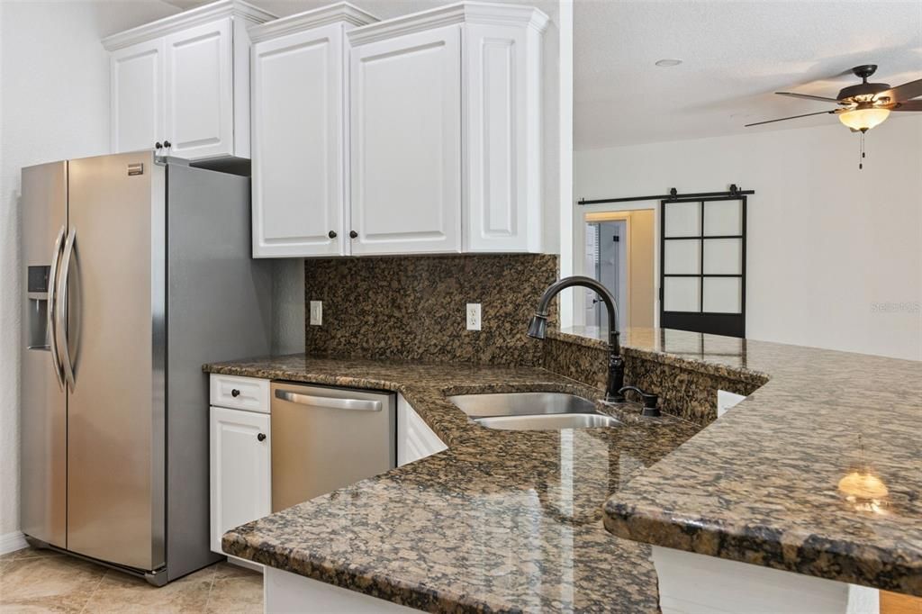 For Sale: $515,000 (4 beds, 2 baths, 1995 Square Feet)