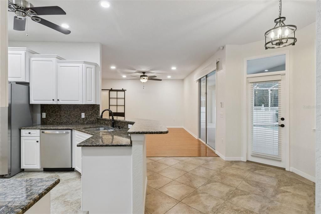 For Sale: $515,000 (4 beds, 2 baths, 1995 Square Feet)