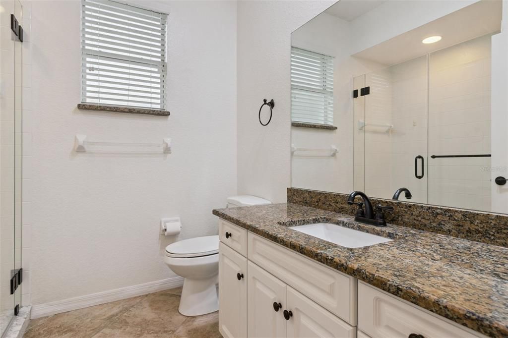 For Sale: $515,000 (4 beds, 2 baths, 1995 Square Feet)
