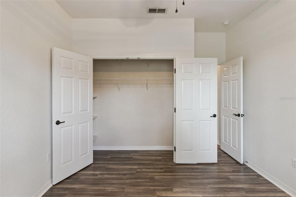 For Sale: $515,000 (4 beds, 2 baths, 1995 Square Feet)