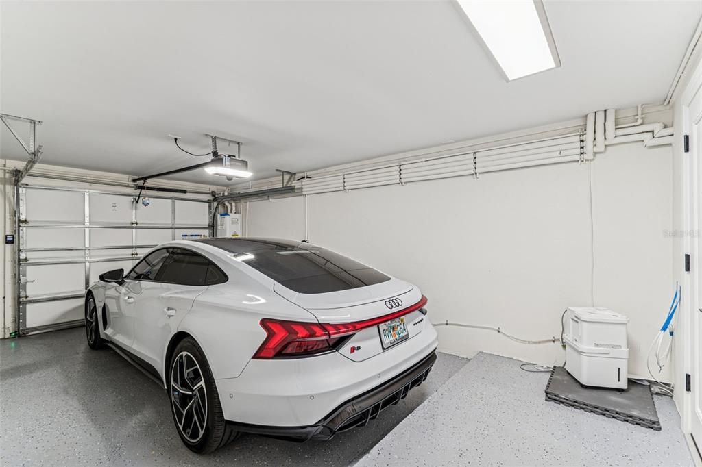 В аренду: $15,000 (3 спален, 3 ванн, 3546 Квадратных фут)