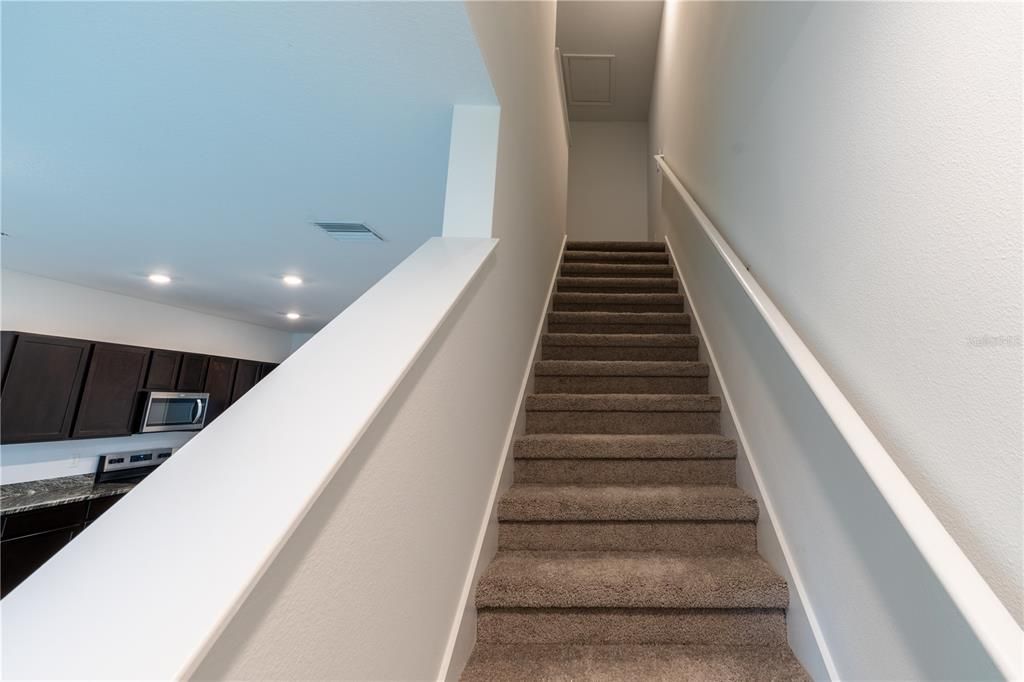 For Rent: $2,200 (3 beds, 2 baths, 1673 Square Feet)
