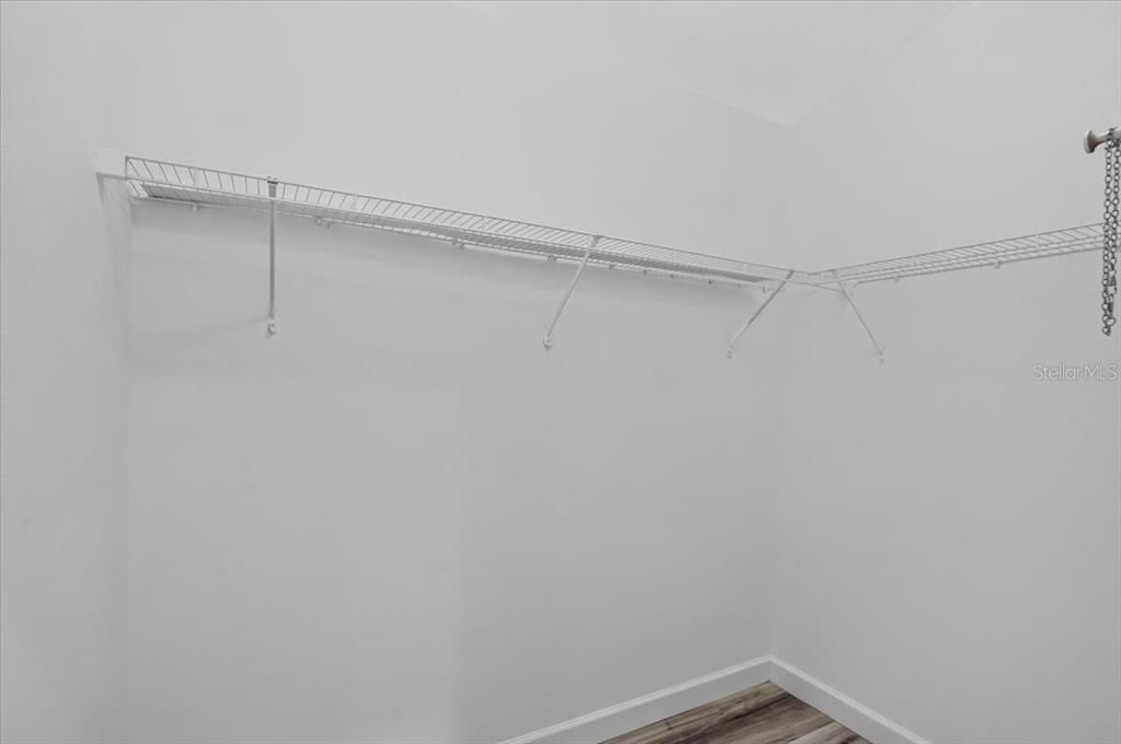 En Venta: $374,900 (3 camas, 2 baños, 1299 Pies cuadrados)