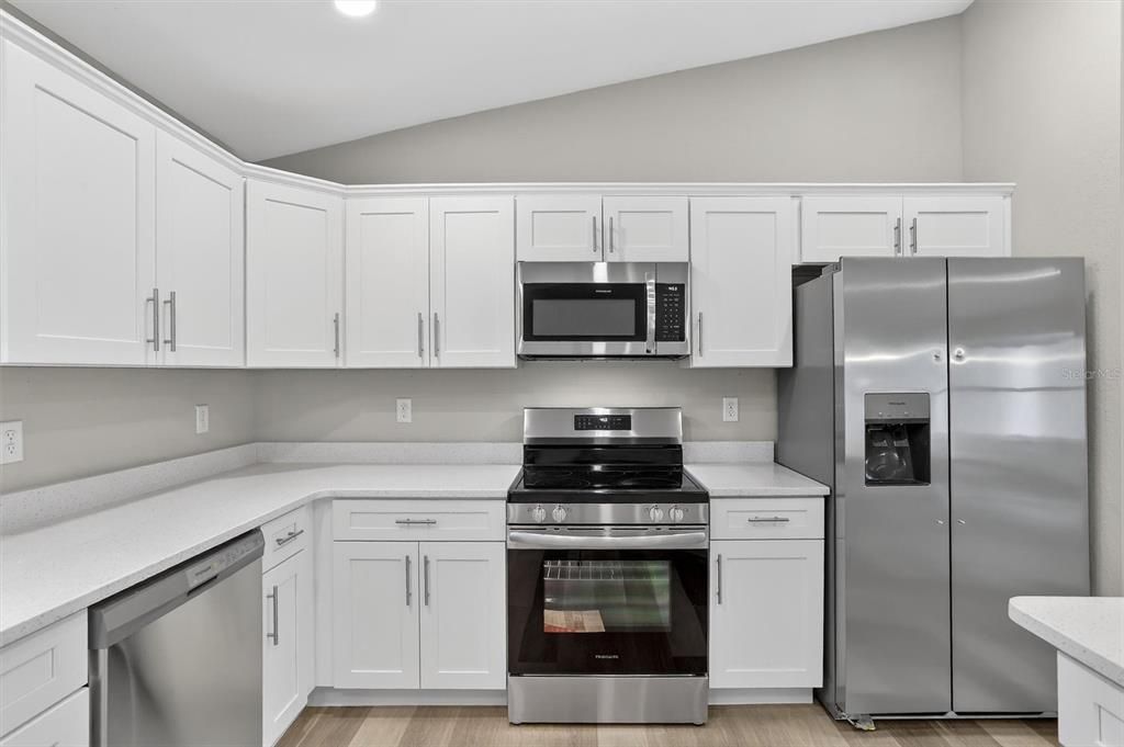 For Sale: $264,900 (3 beds, 2 baths, 1537 Square Feet)