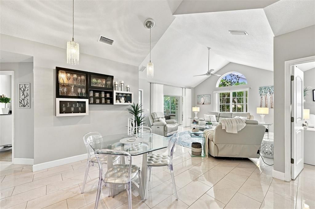 For Sale: $310,000 (3 beds, 2 baths, 1500 Square Feet)