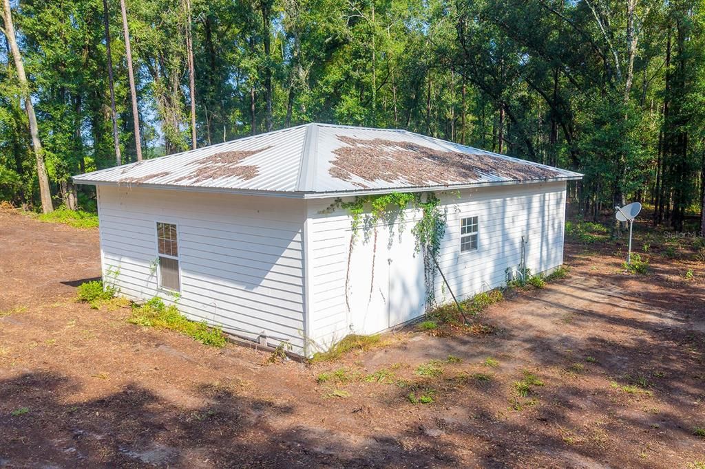 На продажу: $125,000 (5.01 acres)