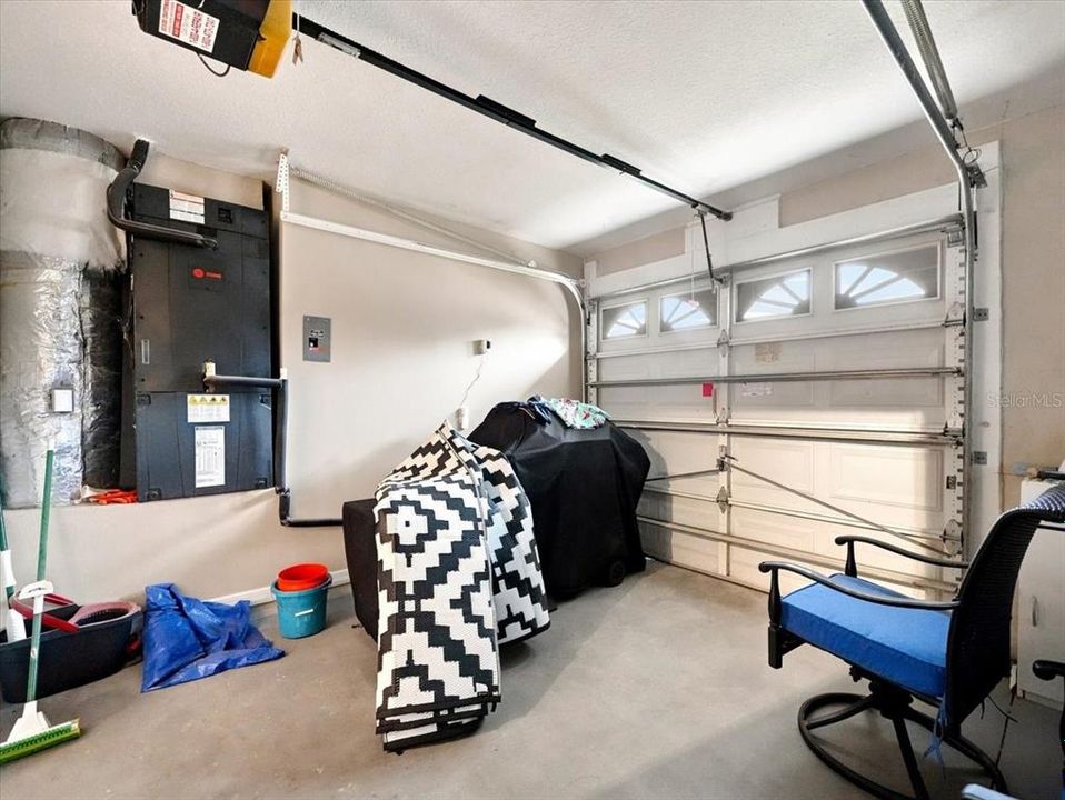 For Sale: $389,750 (3 beds, 2 baths, 2026 Square Feet)