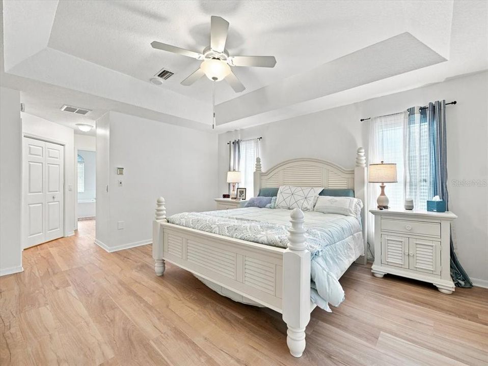 For Sale: $389,750 (3 beds, 2 baths, 2026 Square Feet)