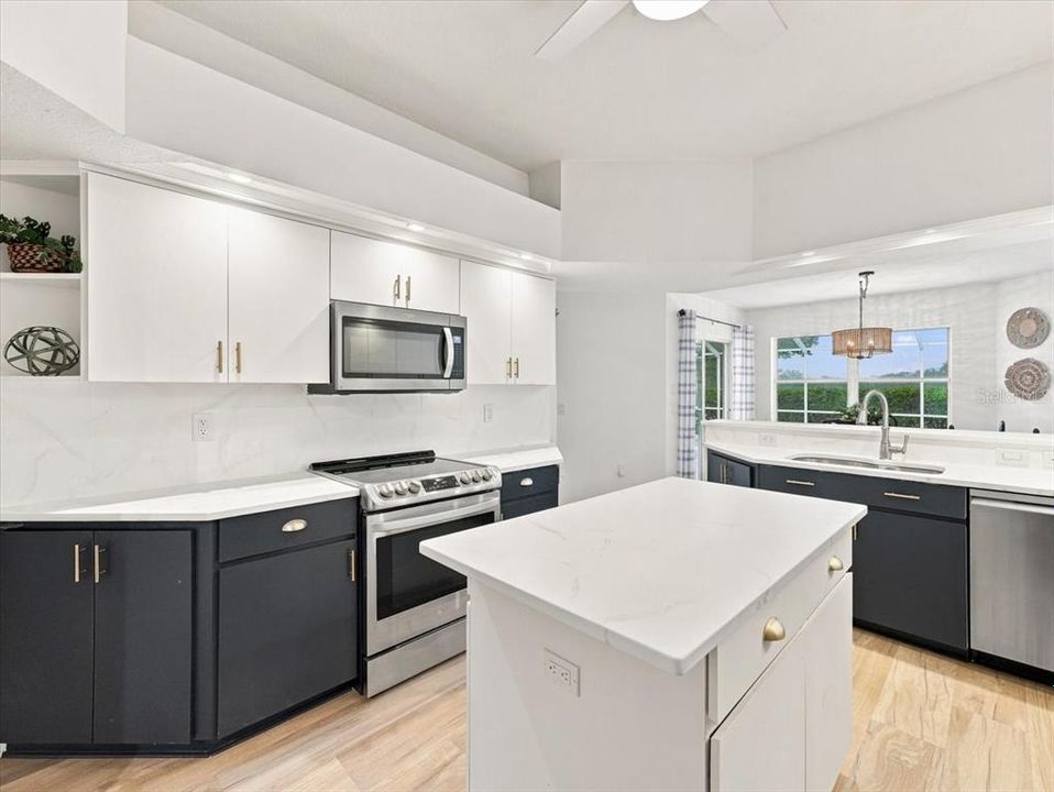 For Sale: $389,750 (3 beds, 2 baths, 2026 Square Feet)