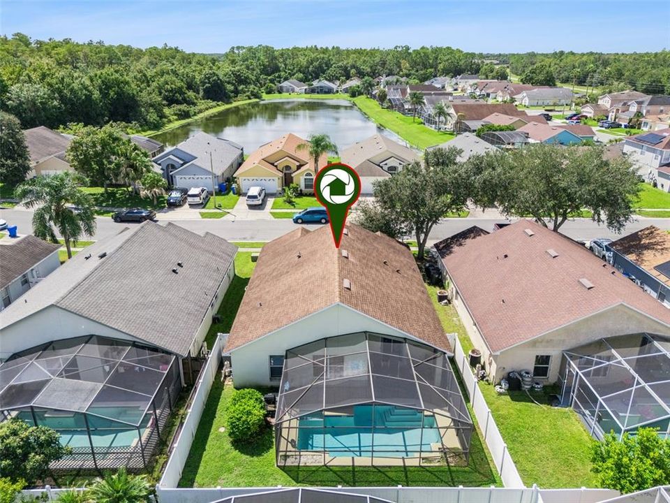 Activo con contrato: $394,900 (4 camas, 3 baños, 1622 Pies cuadrados)