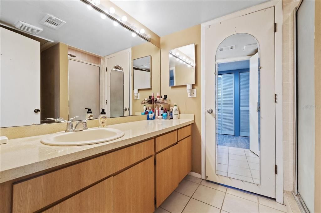 En Venta: $295,000 (3 camas, 2 baños, 1473 Pies cuadrados)