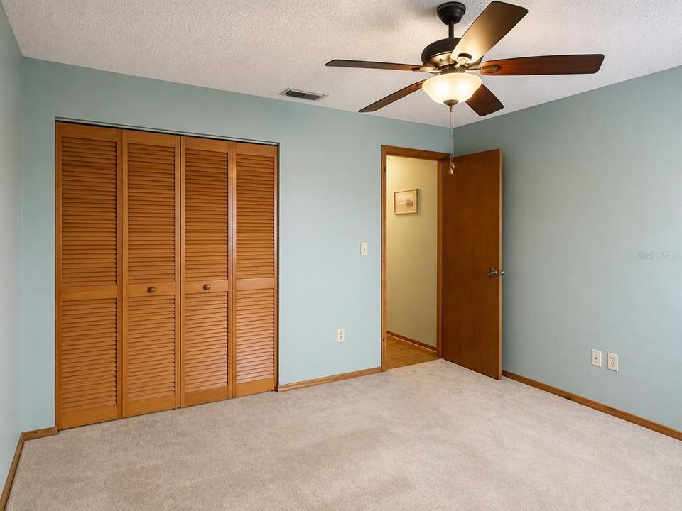 For Rent: $2,000 (2 beds, 2 baths, 1300 Square Feet)