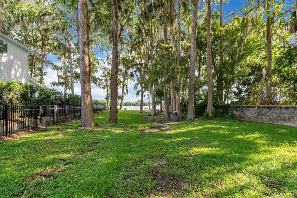 En Venta: $1,700,000 (0.38 acres)