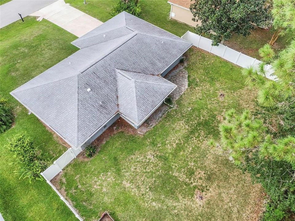 For Sale: $285,000 (3 beds, 2 baths, 1230 Square Feet)