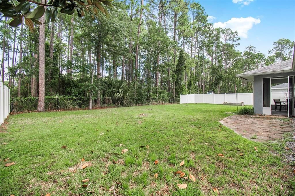 For Sale: $285,000 (3 beds, 2 baths, 1230 Square Feet)