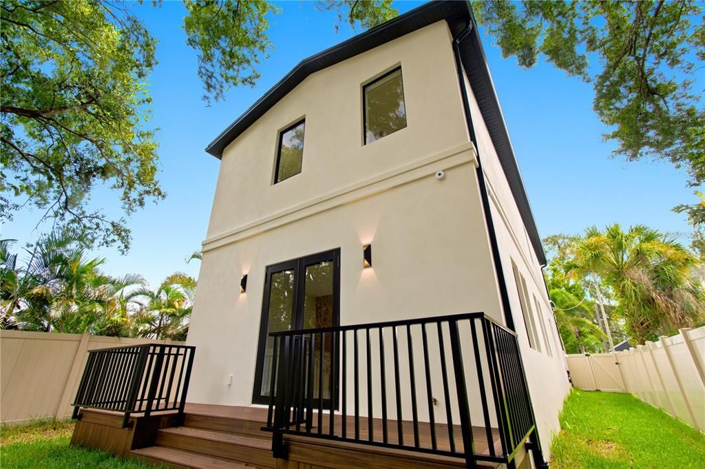 На продажу: $724,900 (3 спален, 2 ванн, 2313 Квадратных фут)