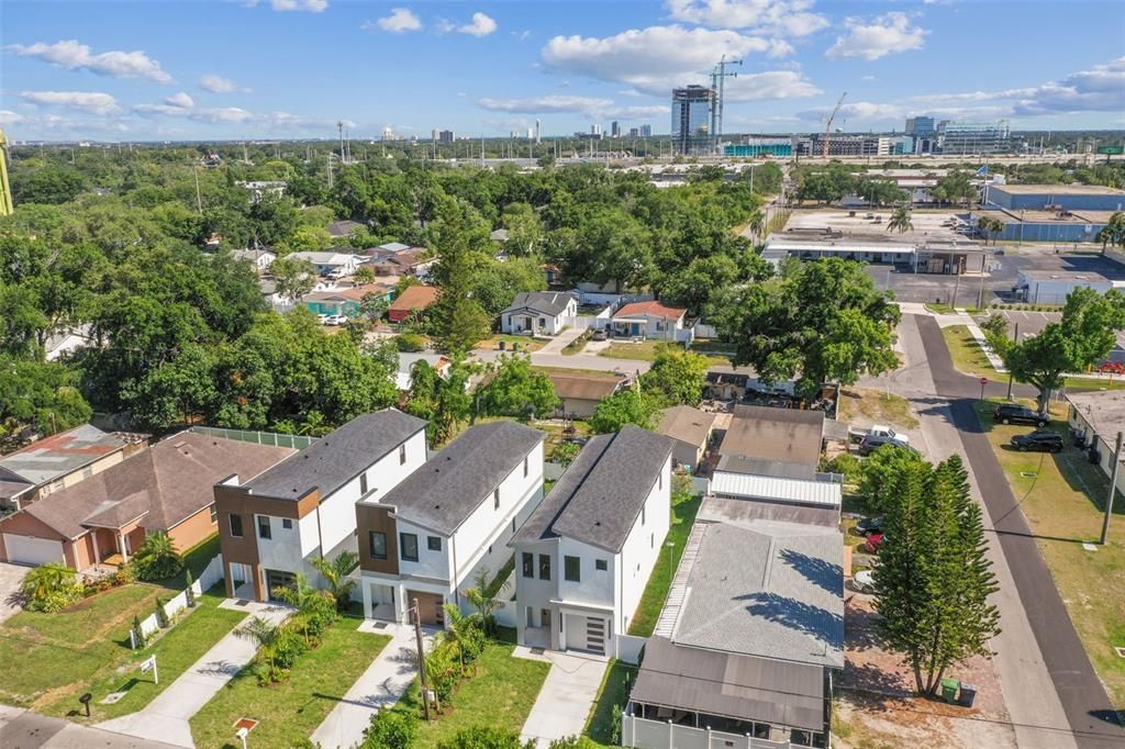 На продажу: $724,900 (3 спален, 2 ванн, 2313 Квадратных фут)