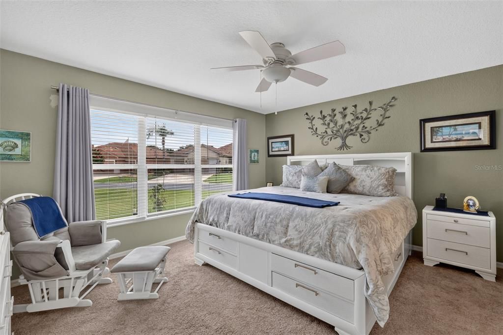 For Sale: $359,500 (3 beds, 2 baths, 1720 Square Feet)