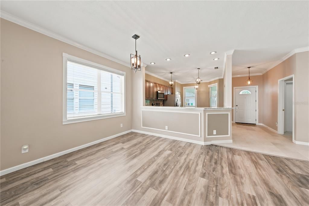 For Rent: $3,500 (3 beds, 2 baths, 1877 Square Feet)