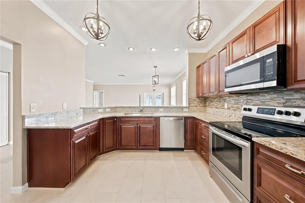 For Rent: $3,500 (3 beds, 2 baths, 1877 Square Feet)