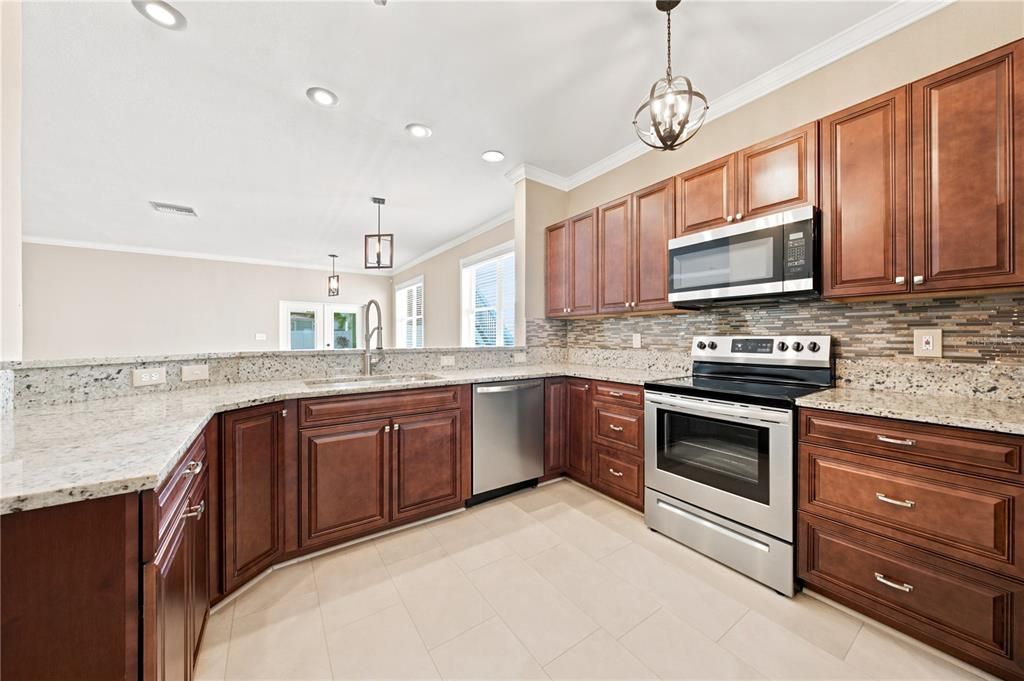 For Rent: $3,500 (3 beds, 2 baths, 1877 Square Feet)