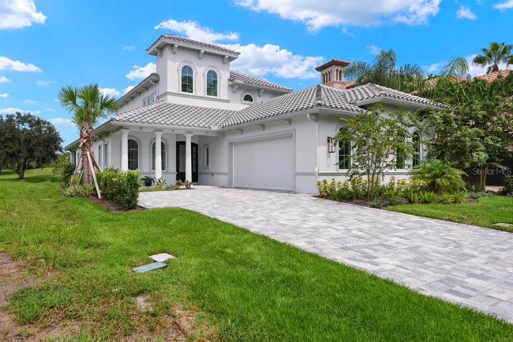 For Sale: $1,149,000 (4 beds, 3 baths, 3041 Square Feet)