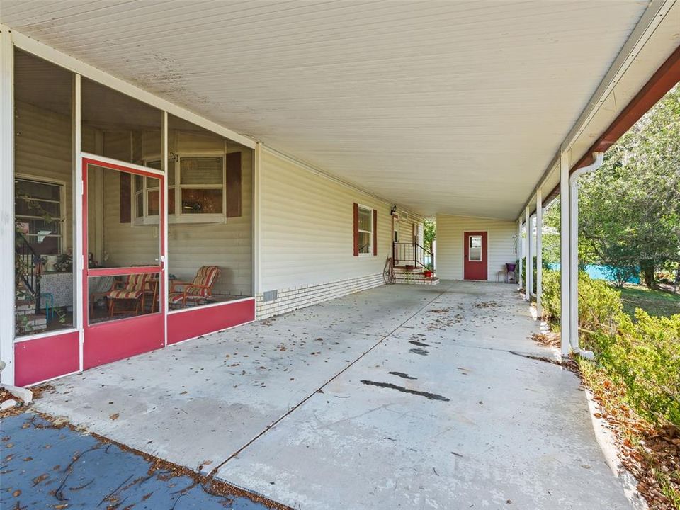 For Sale: $154,000 (2 beds, 2 baths, 1443 Square Feet)