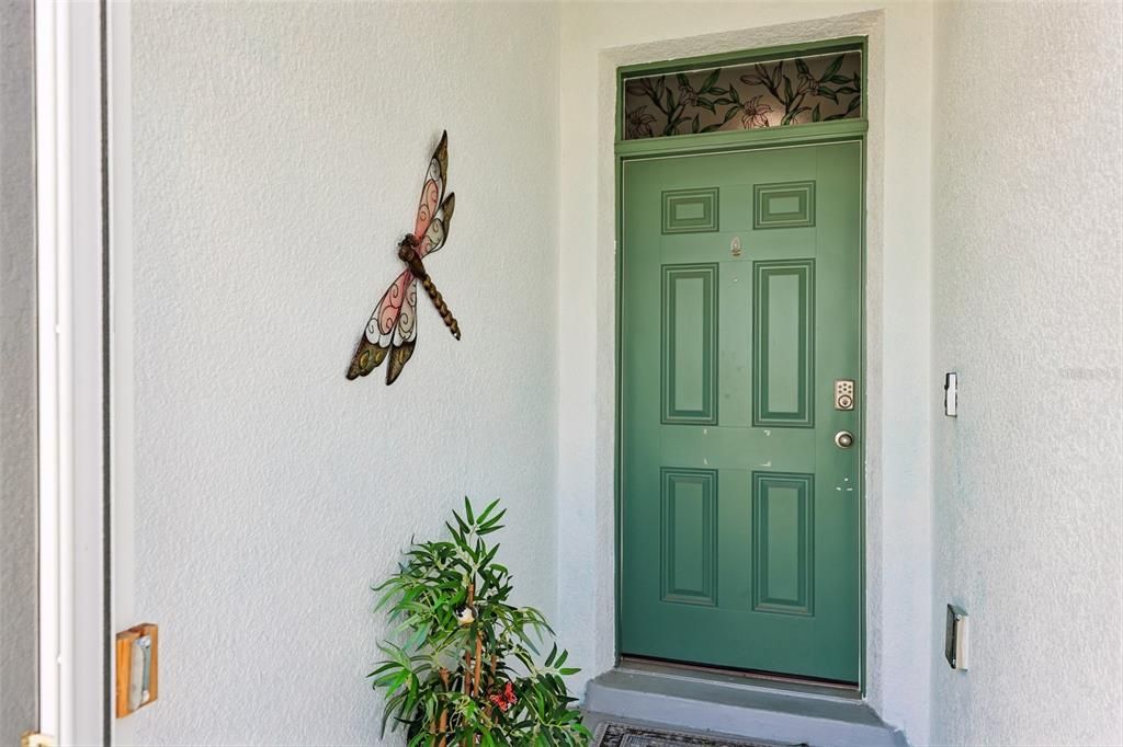 For Sale: $329,900 (3 beds, 2 baths, 1672 Square Feet)