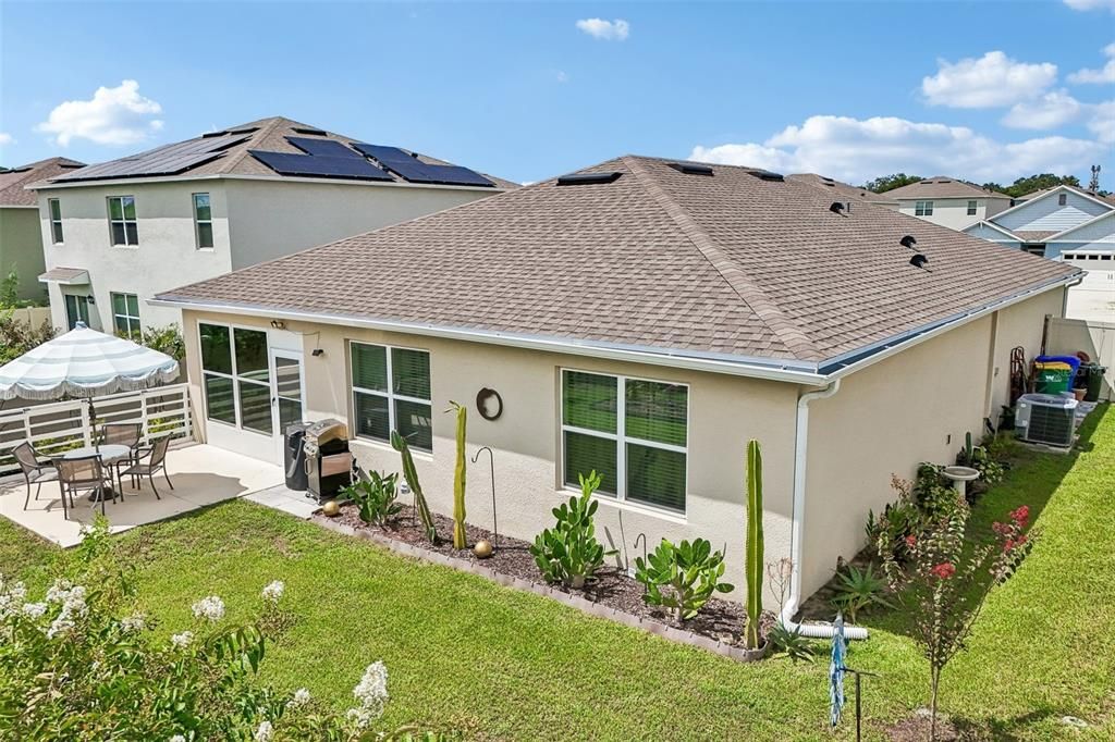 For Sale: $329,900 (3 beds, 2 baths, 1672 Square Feet)
