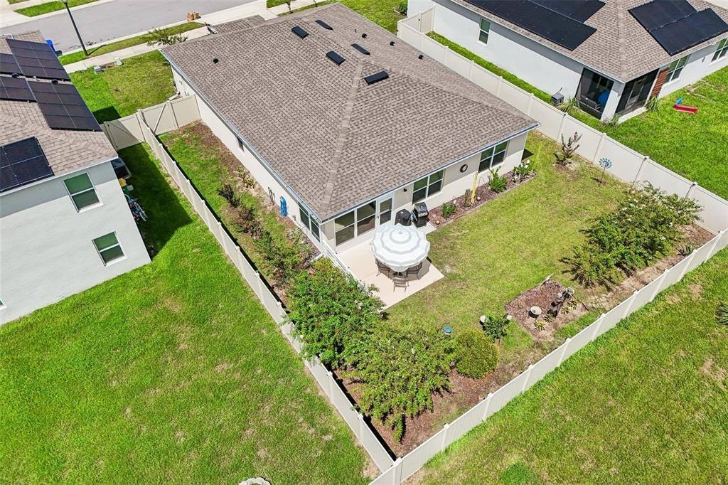 For Sale: $329,900 (3 beds, 2 baths, 1672 Square Feet)