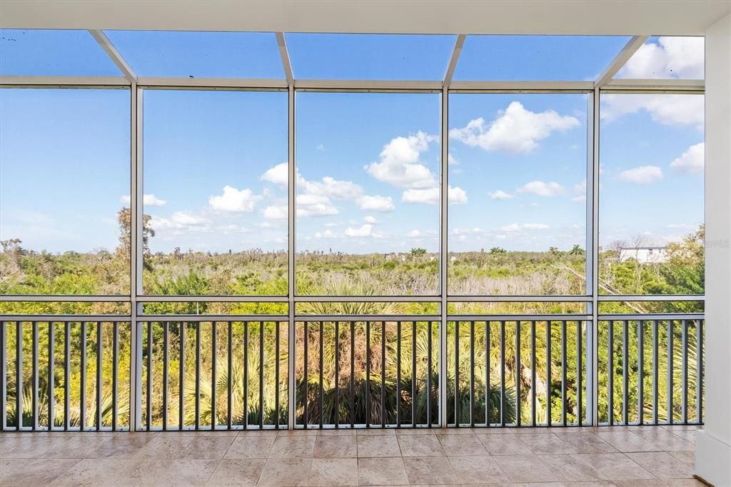 For Sale: $499,000 (3 beds, 3 baths, 2399 Square Feet)