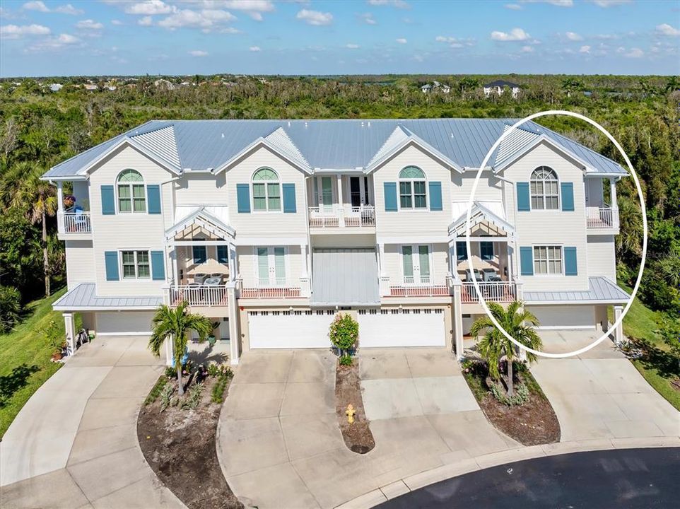 For Sale: $499,000 (3 beds, 3 baths, 2399 Square Feet)