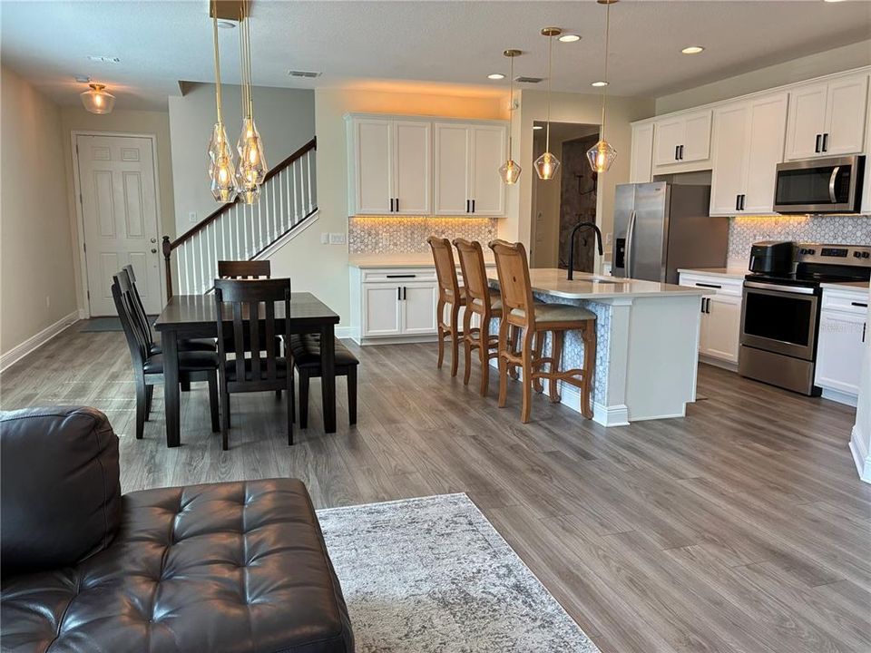For Sale: $489,000 (4 beds, 3 baths, 2618 Square Feet)