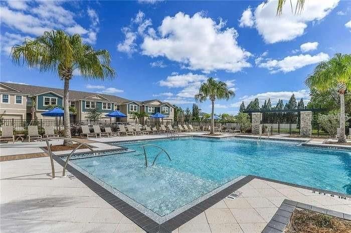 For Sale: $489,000 (4 beds, 3 baths, 2618 Square Feet)