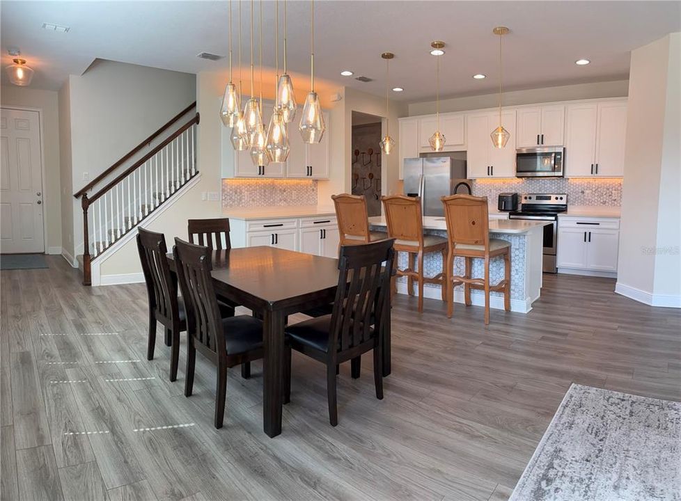 For Sale: $489,000 (4 beds, 3 baths, 2618 Square Feet)