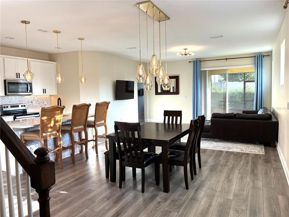 For Sale: $489,000 (4 beds, 3 baths, 2618 Square Feet)