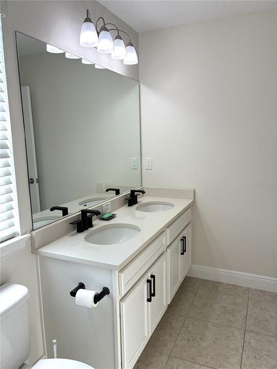 For Sale: $489,000 (4 beds, 3 baths, 2618 Square Feet)
