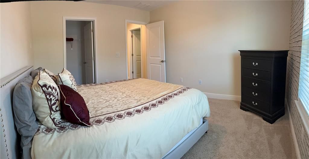 For Sale: $489,000 (4 beds, 3 baths, 2618 Square Feet)